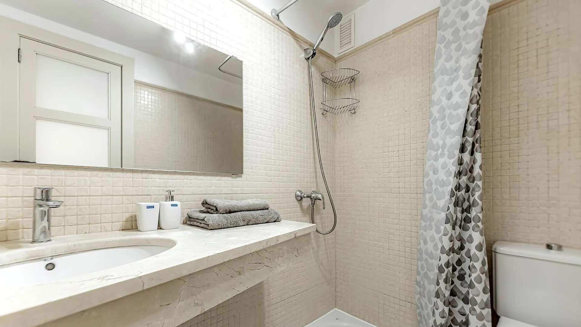 Cozy Holiday Home 2 Bed 2 Bath Balcon Los Gigantes Puerto de Santiago  0*, Puerto de Santiago (Tenerife) Spain